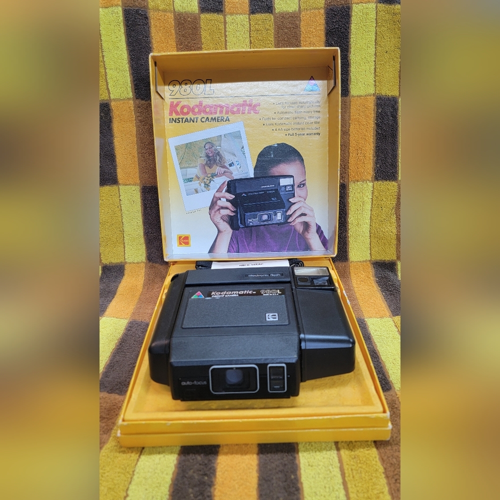 980L Kodamatic Camera in Box